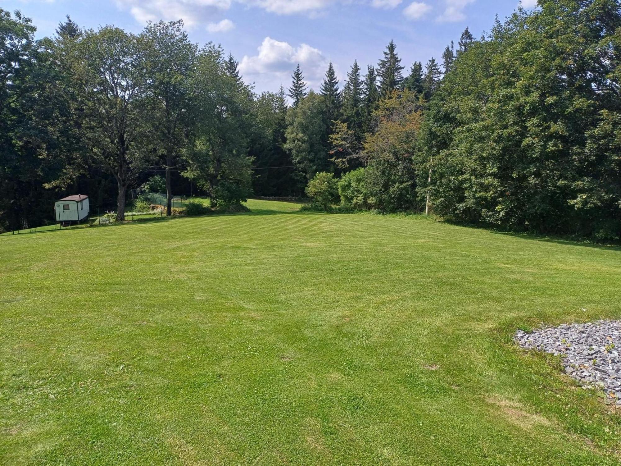 Penzion Na Vysluni Strasin Dış mekan fotoğraf